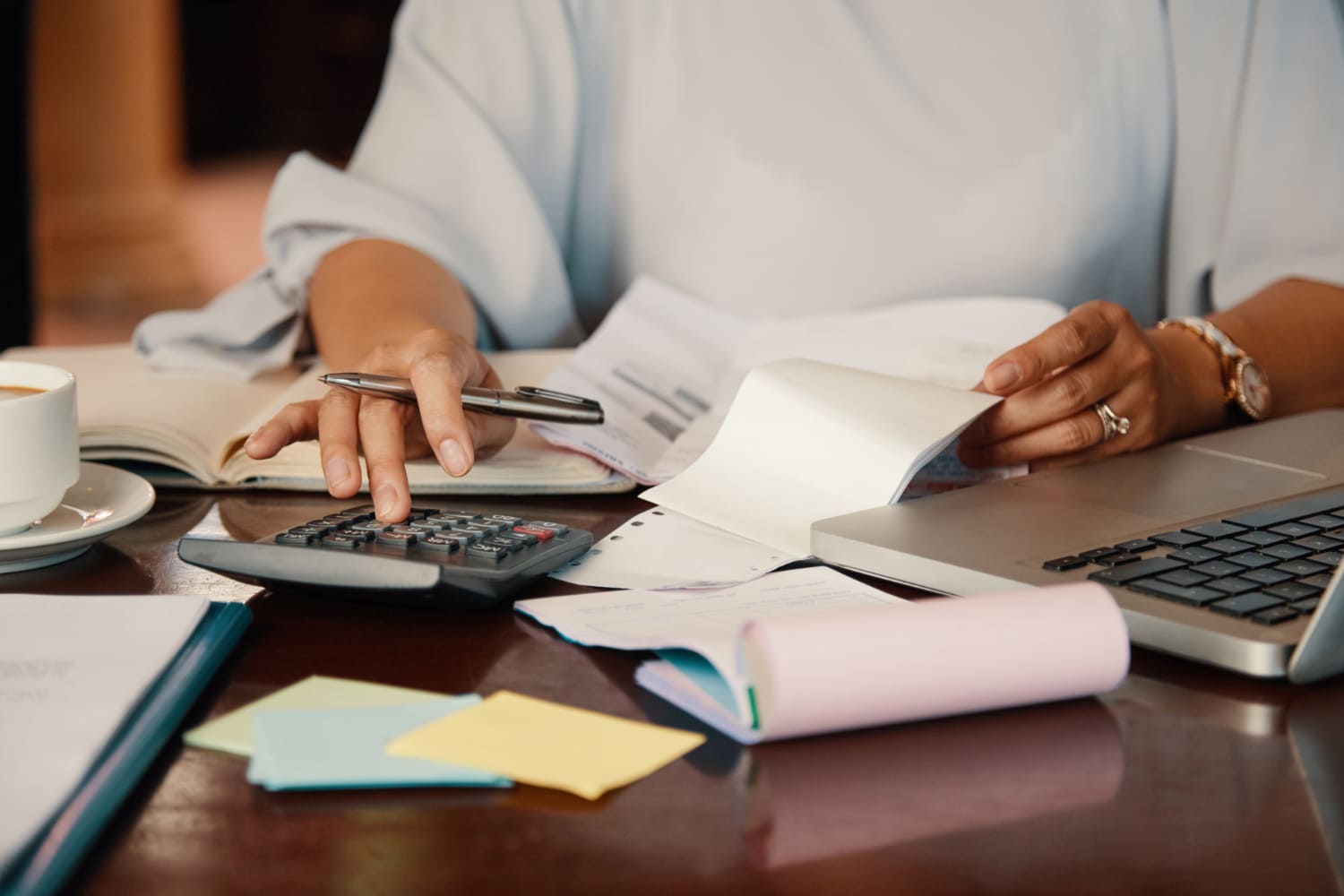 Las empresas que reciben fondos públicos, ¿pueden participar en licitaciones públicas sin lesionar la libre concurrencia?