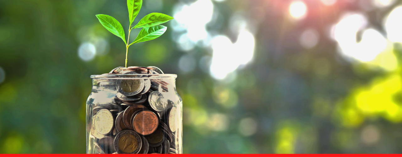 ¿Como han de acreditar la solvencia las UTEs?